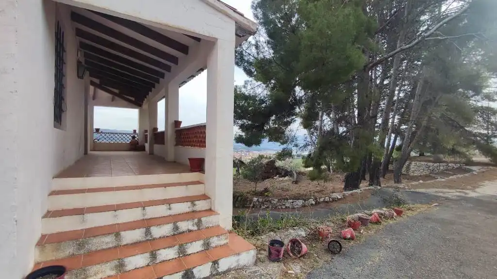 Casa o chalet en venta en Ibi con Amueblado