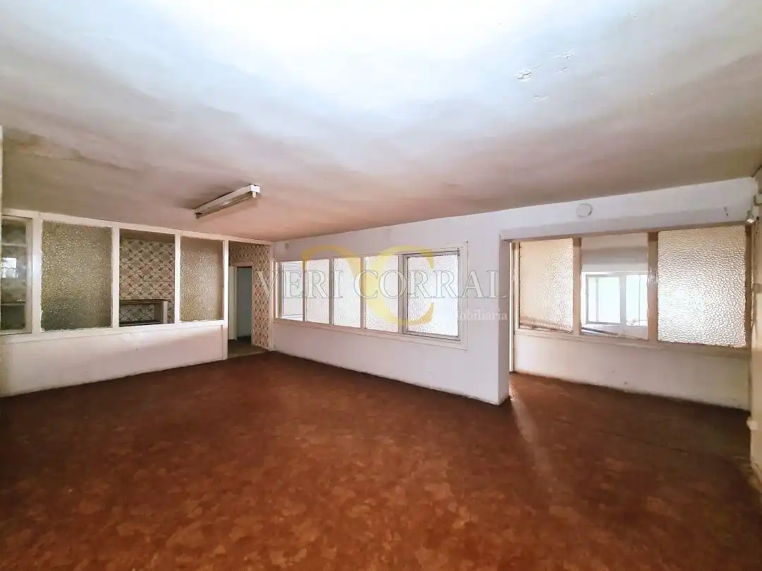 Business premises for sale in Avenida de la Constitución, imagen 15