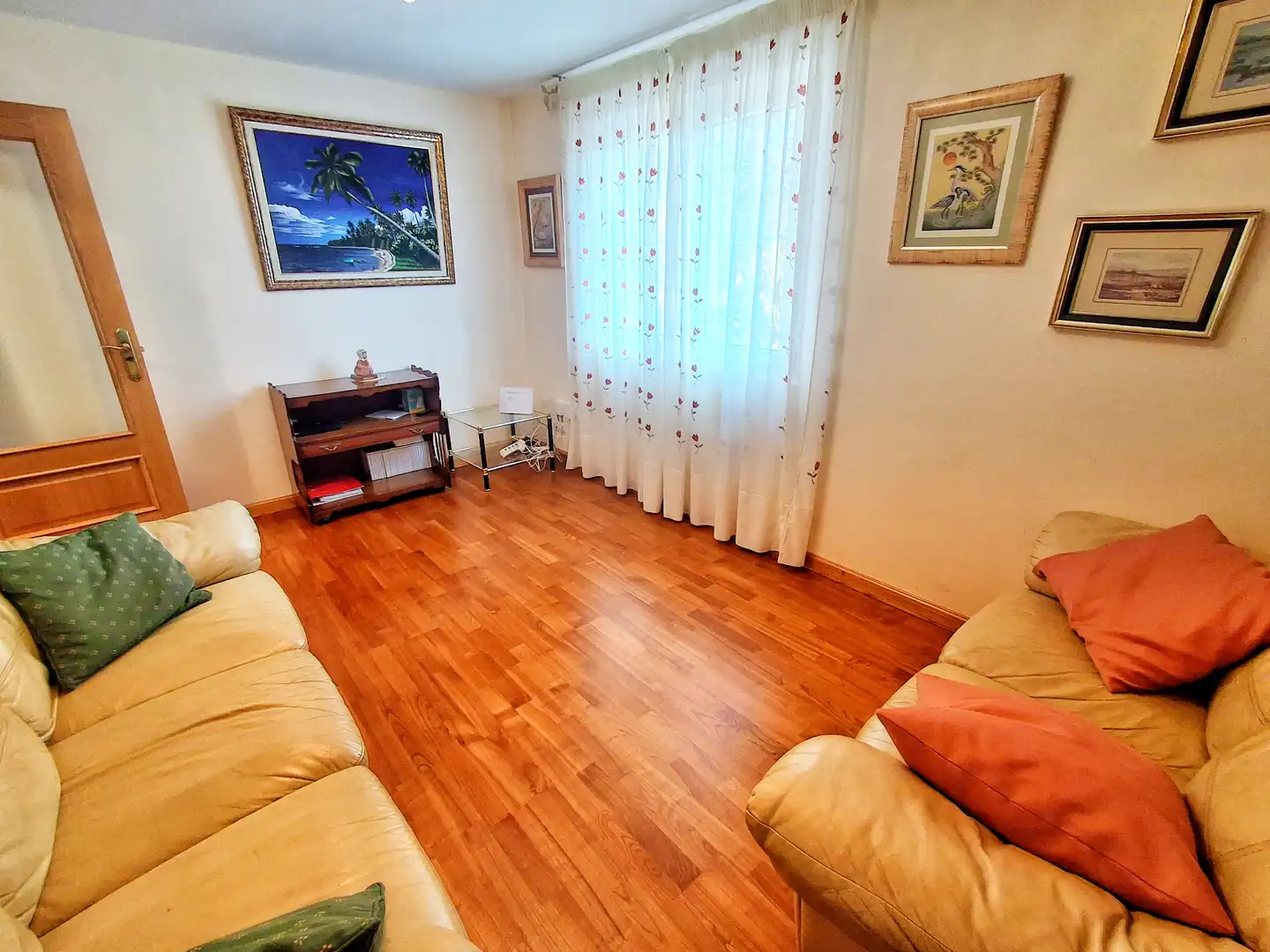Living room of Houses for sale in Vadocondes  with Heating, Private garden and Parquet flooring