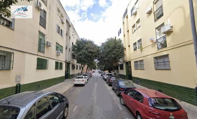 Piso en Venta en Calle CORRAL DE LAS MARAVILLAS en Pino Montano - Consolación