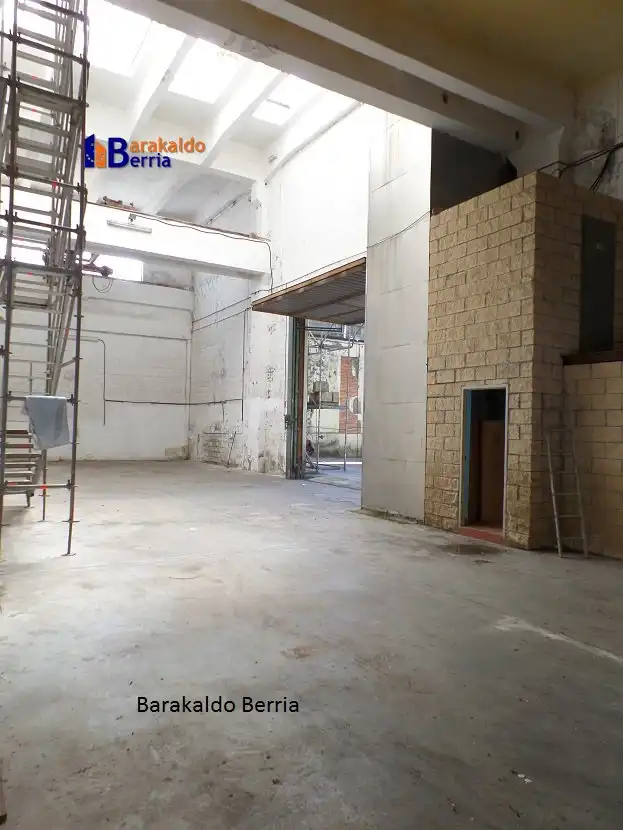 Nave industrielle avec ascenseur à vendre à Polígono Industrial Elguero-Trapaga Poligonoa, imagen 9
