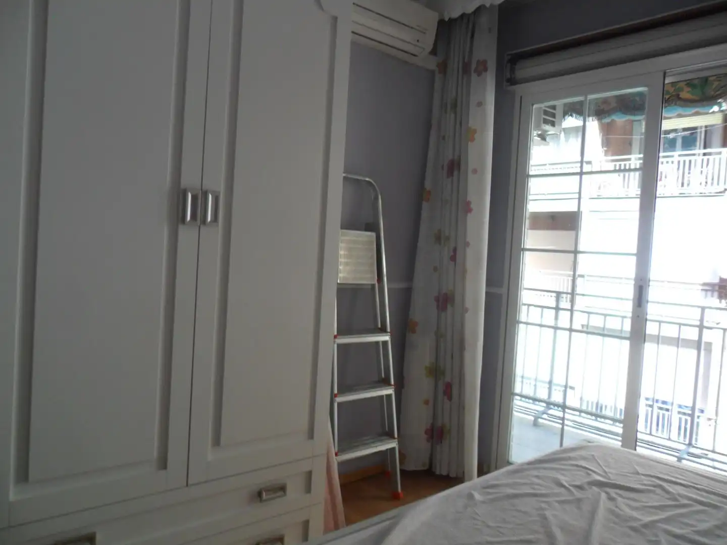 Habitación de Piso de alquiler en Granada con Aire acondicionado, Calefacción y Terraza