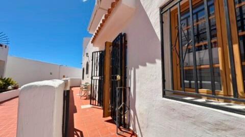 Foto 3 de Apartament en venda a Los Cristianos, Santa Cruz de Tenerife