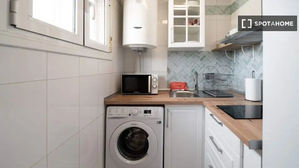Küche von Wohnung zur Miete in Madrid mit Klimaanlage, Heizung und Möbliert