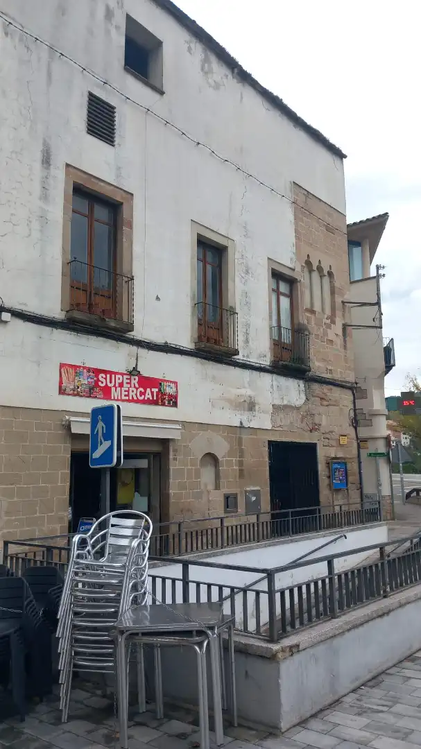 Casa con jardín en venta en Plaça Carles Amat