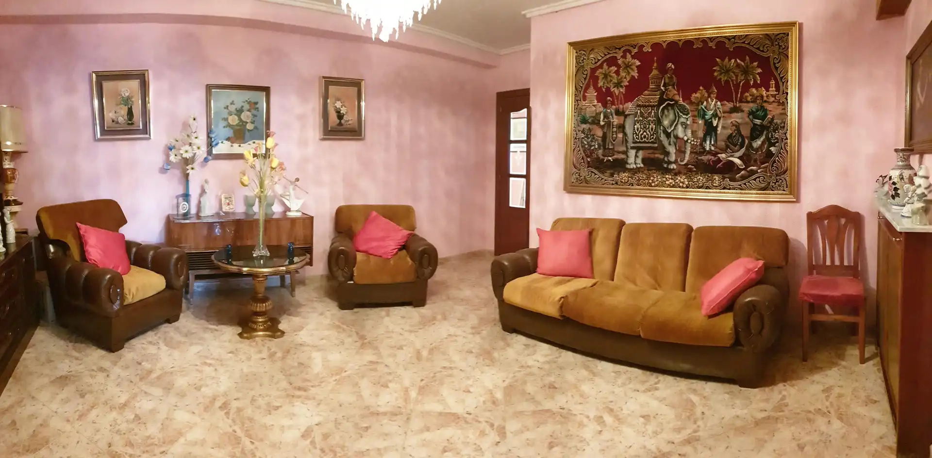 Sala de estar de Edificio en venta en Torrejón de Ardoz