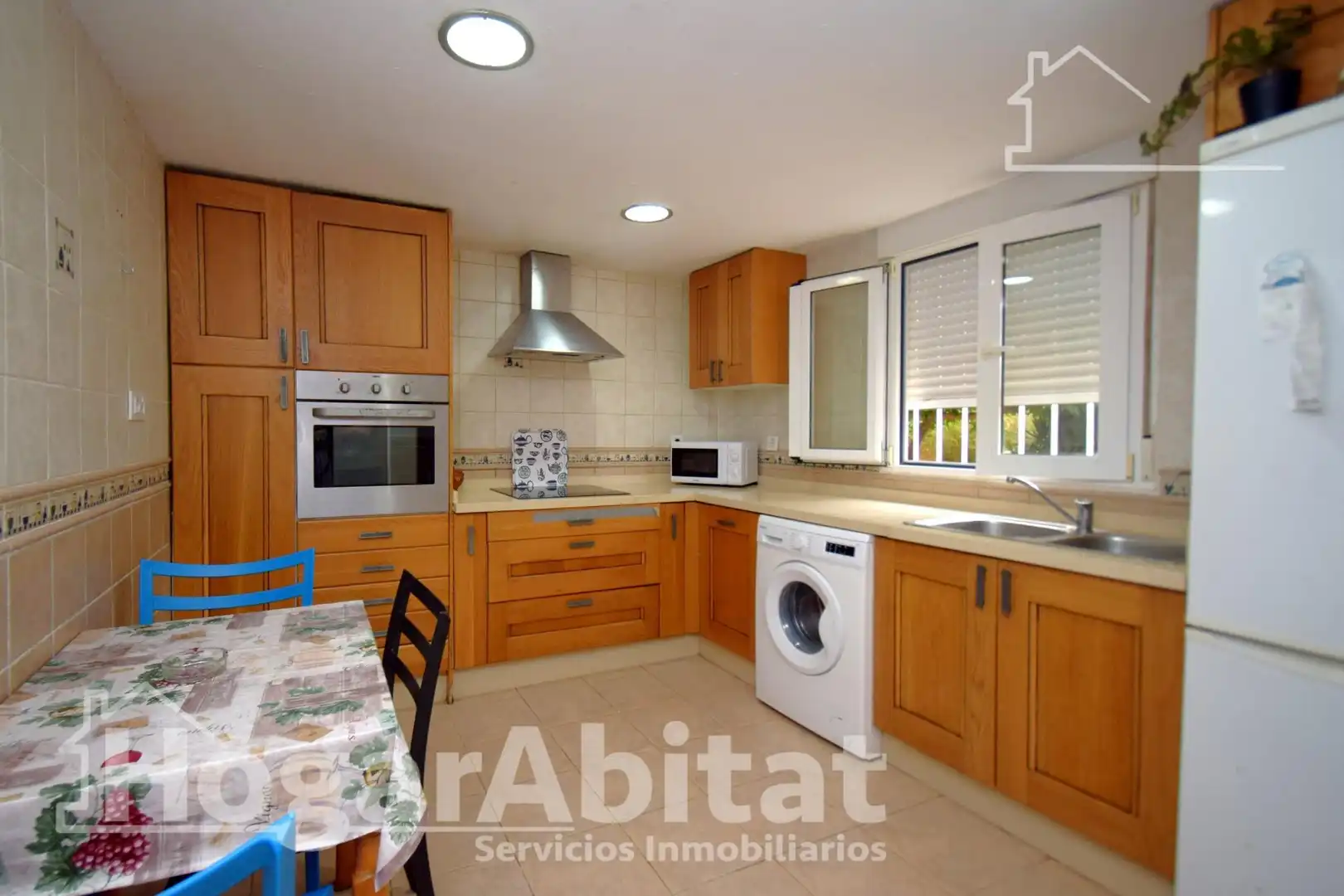 Cocina de Casa o chalet en venta en Llíria con Aire acondicionado, Calefacción y Jardín privado