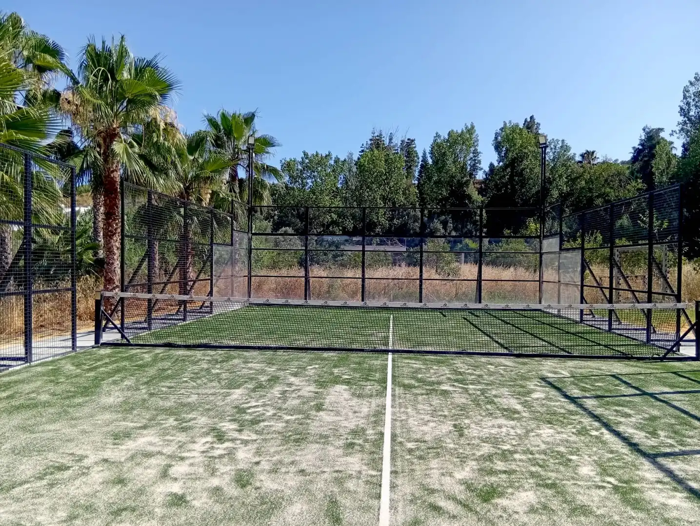 Jardí de Casa o xalet en venda en Alhaurín de la Torre amb Jardí privat, Terrassa i Piscina