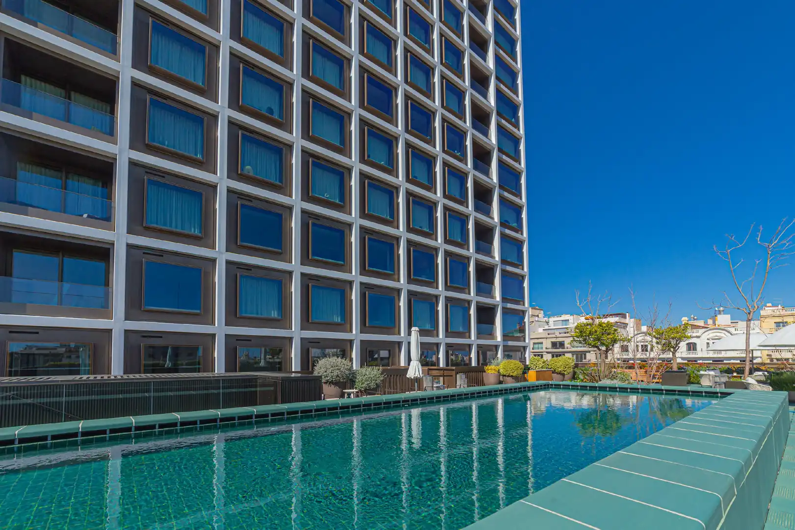 Piscina de Piso en venta en Barcelona con Aire acondicionado, Calefacción y Parquet