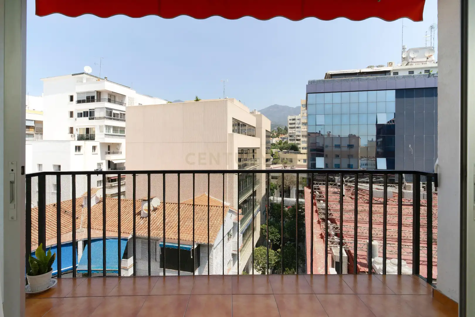 Außenansicht von Wohnung zum Verkauf in Marbella mit Balkon und Alarm