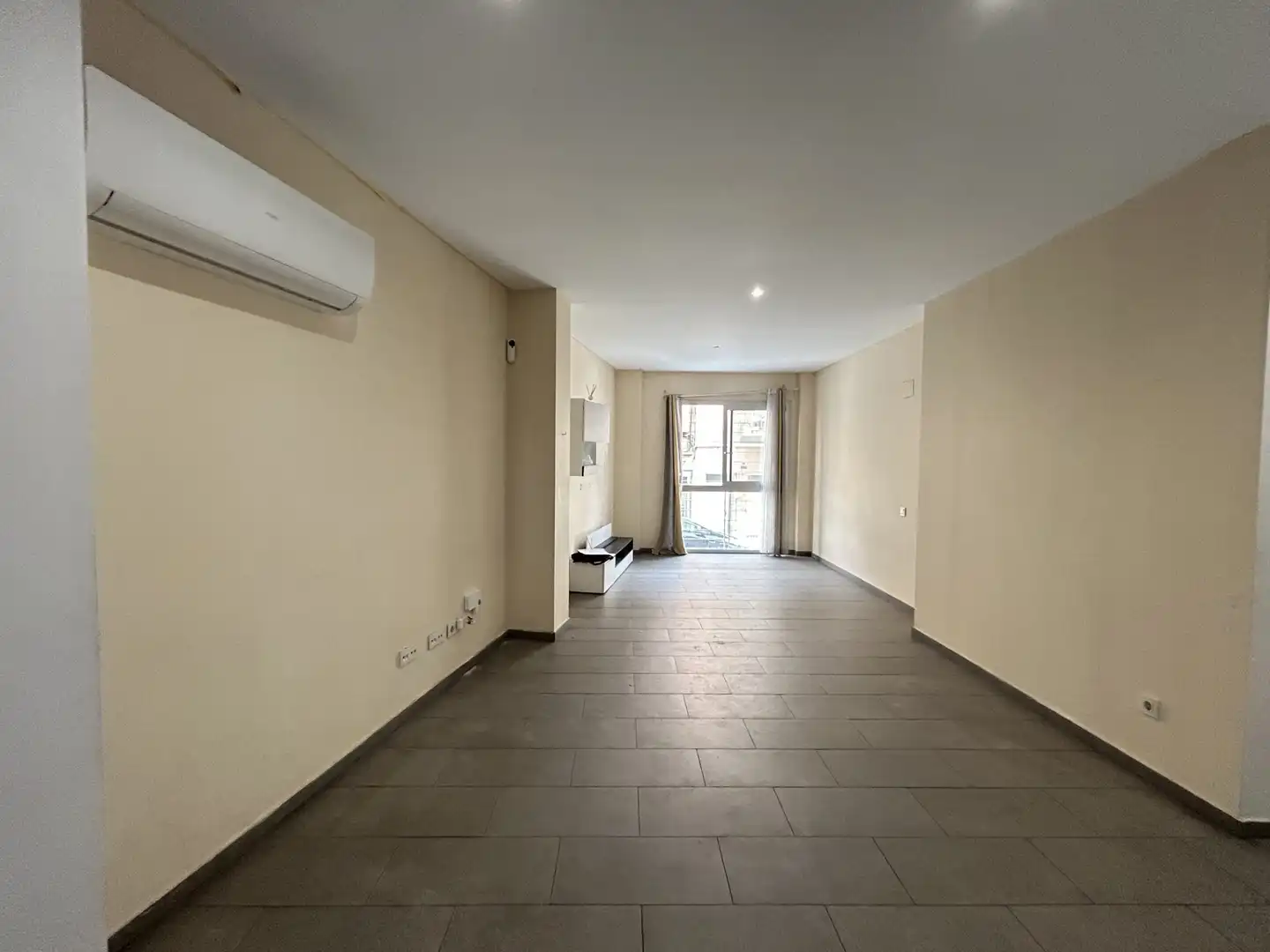 Flat for sale in Carrer de Rius i Taulet, Llefià