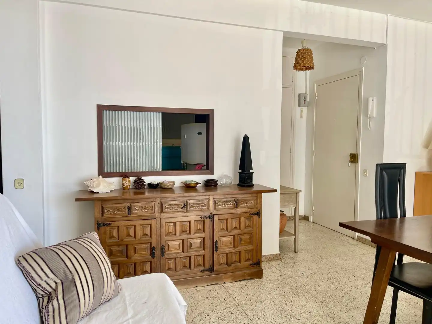 Piso en venta en Roses con Terraza, Amueblado y Piscina comunitaria