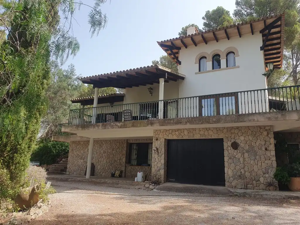 Vista exterior de Finca rústica en venta en Puigpunyent con Aire acondicionado, Jardín privado y Piscina