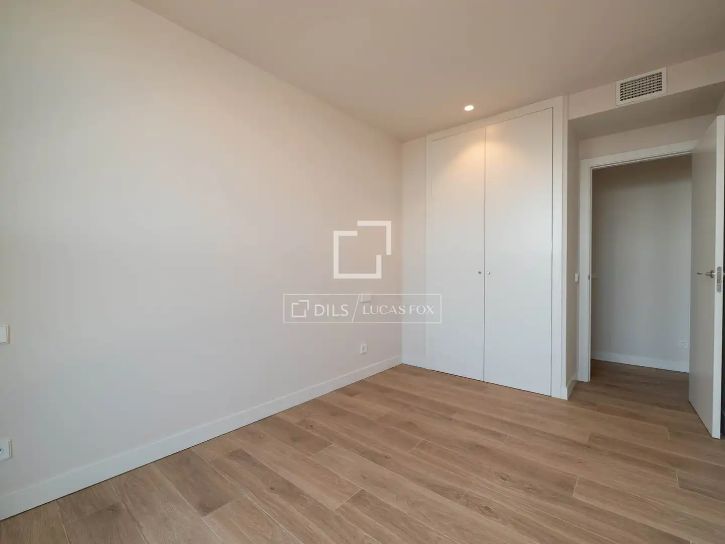 Habitación de Ático en venta en Madrid con Aire acondicionado, Calefacción y Terraza