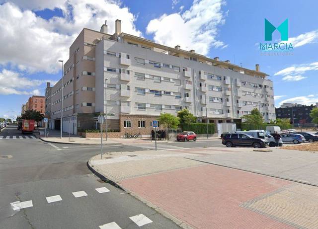 Garaje en Venta en Prado Santo Domingo - Ensanche