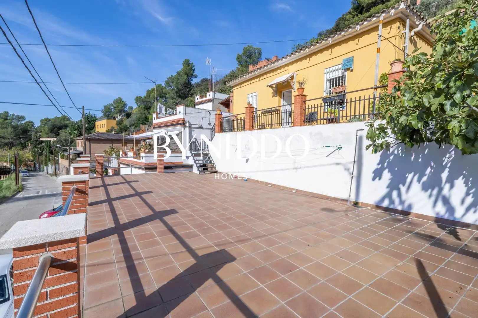Exterior view of Houses for sale in Sant Cugat del Vallès  with Heating, Private garden and Terrace