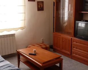 Living room of Apartment for sale in  Logroño