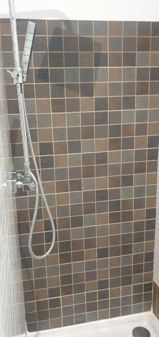 Baño de Piso de alquiler en Madrid con Aire acondicionado, Calefacción y Parquet