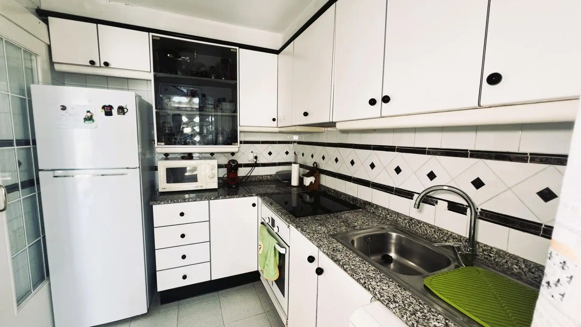 Küche von Wohnungen zum Verkauf in Benicasim / Benicàssim mit Privatgarten, Terrasse und Abstellraum