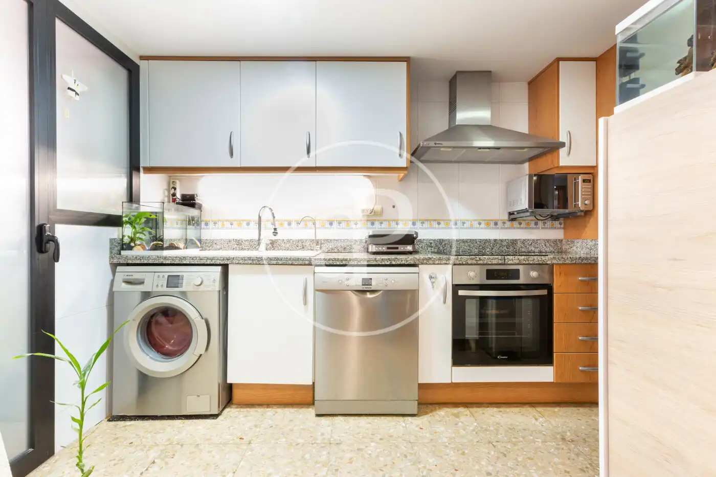 Kitchen of Flat for sale in Valencia  with Air Conditioner, Heating and Private garden