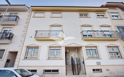 Vista exterior de Casa o xalet en venda en Meliana amb Calefacció, Jardí privat i Terrassa