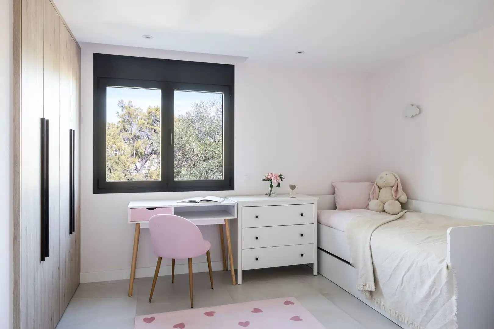 Habitación de Casa o chalet en venta en Benahavís con Terraza y Balcón