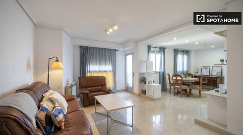 Foto 5 de Habitació a L'Amistat, Valencia Capital