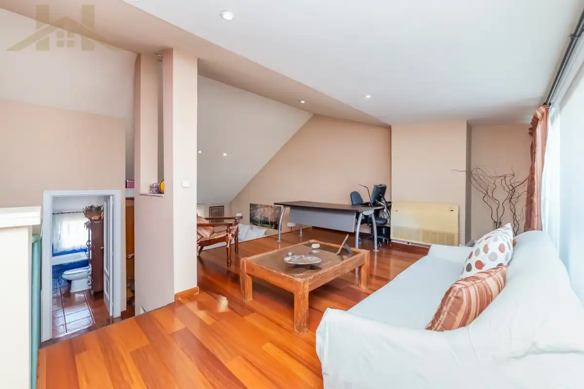 Casa adosada en venta en Leganés con Aire acondicionado, Calefacción y Jardín privado
