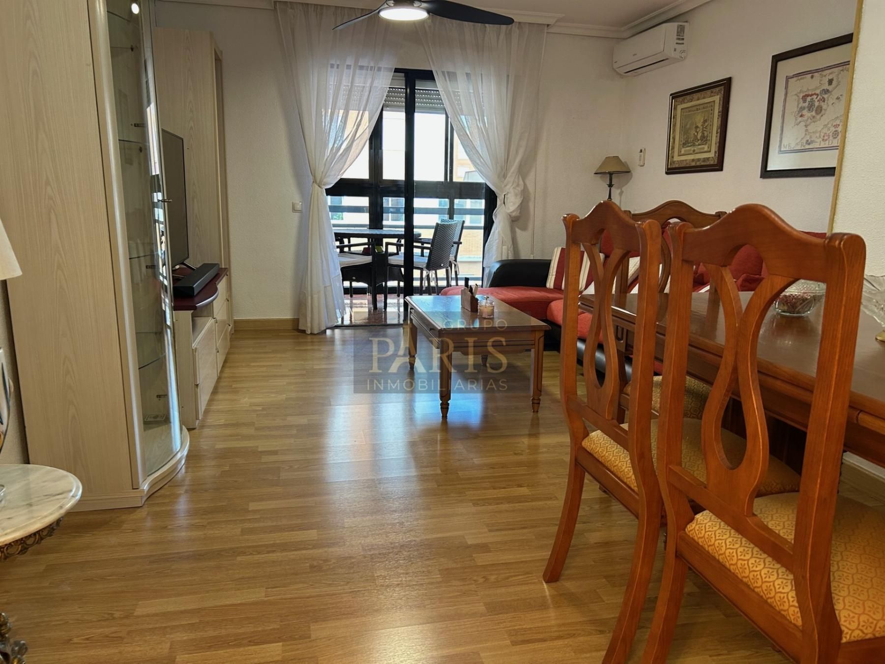 Sala d'estar de Apartament en venda en Cartagena amb Aire condicionat, Calefacció i Parquet