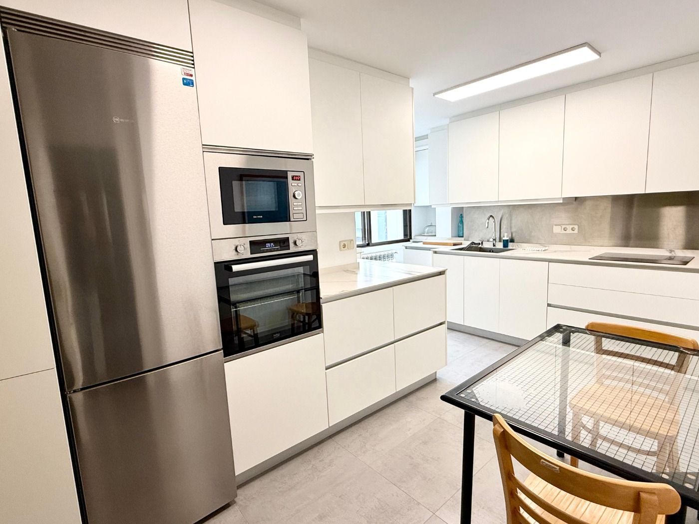 Kitchen of Flat for sale in A Coruña Capital   with Heating, Parquet flooring and Terrace
