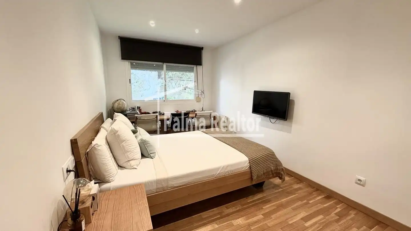 Dormitori de Dúplex en venda en  Palma de Mallorca amb Aire condicionat, Calefacció i Jardí privat