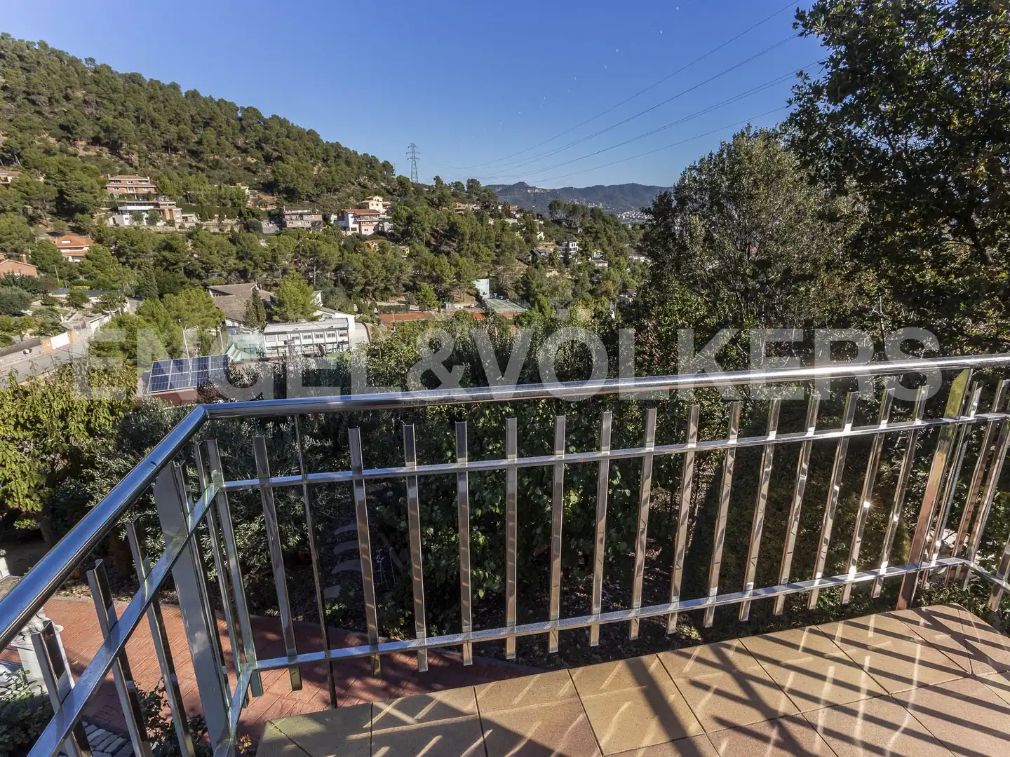 Terraza de Casa o chalet en venta en Santa Coloma de Cervelló con Calefacción, Jardín privado y Parquet