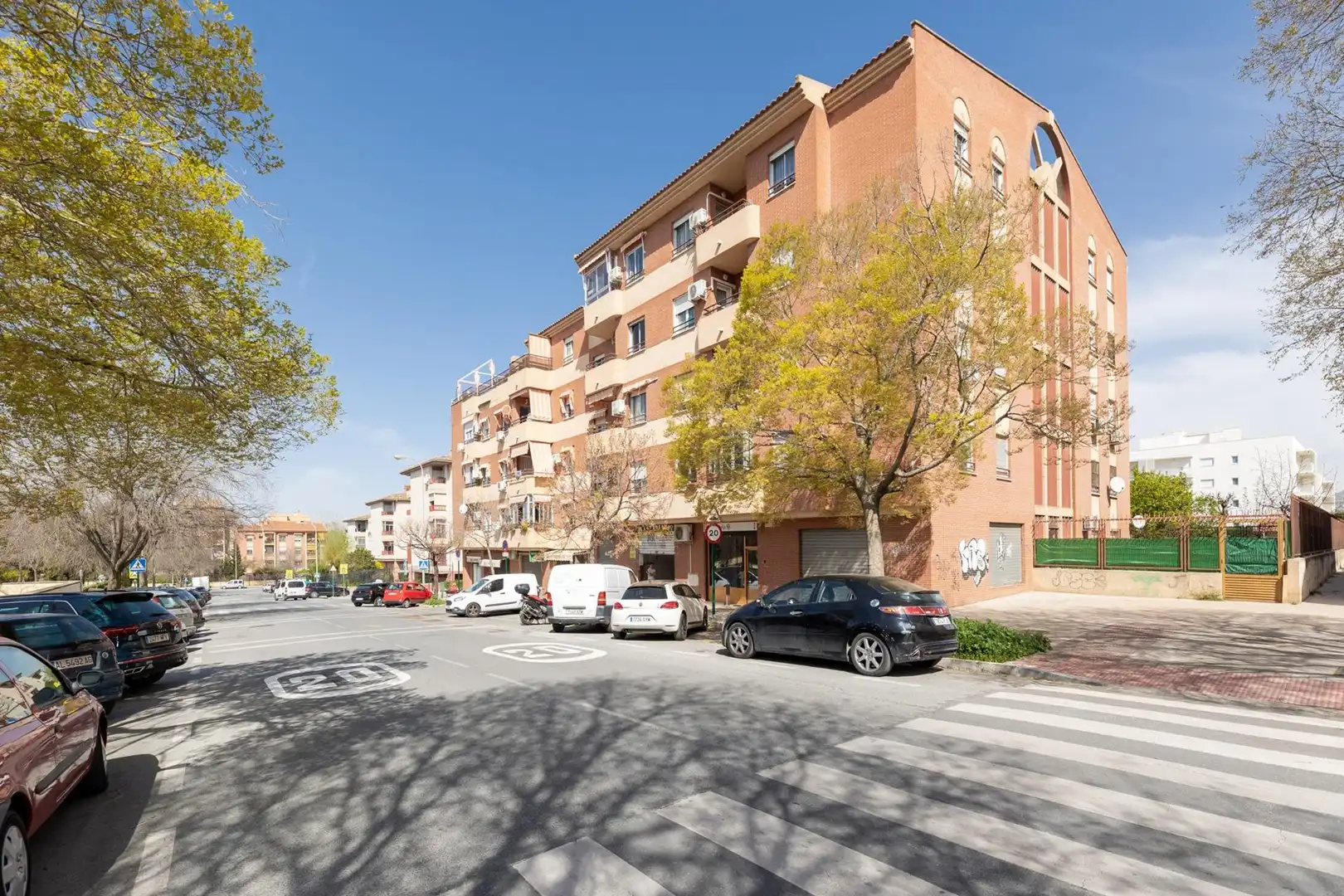 Commercial properties for sale in Granada, Granada