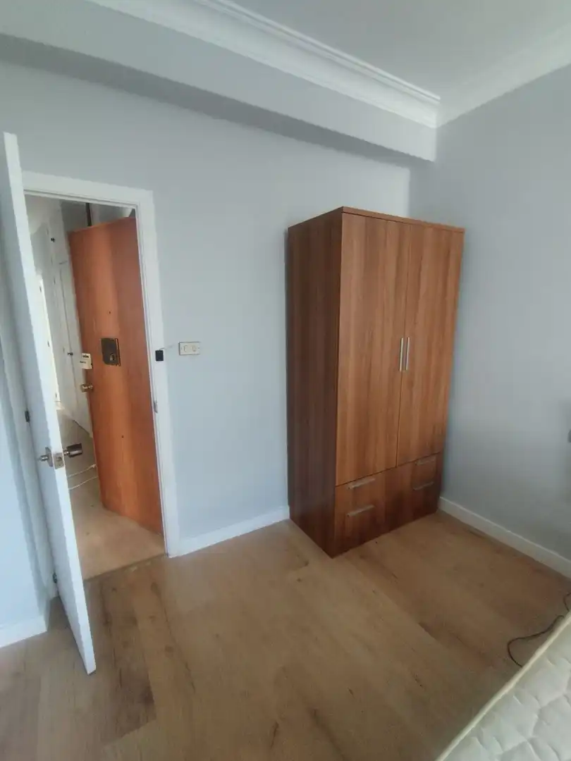Bedroom of Flat for rent in Ferrol  with Air Conditioner and Furnished