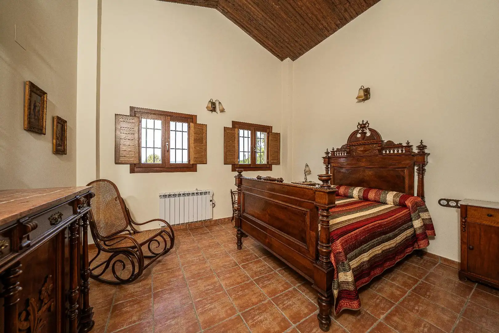 Dormitori de Finca rústica en venda en Biar amb Calefacció, Jardí privat i Terrassa