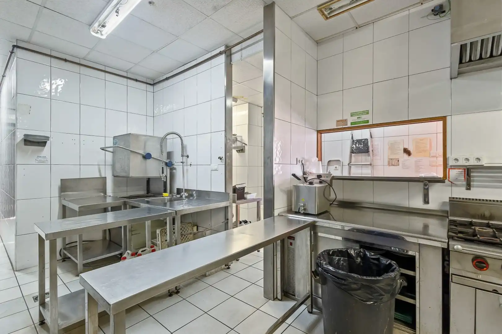 Cocina de Local en venta en Orihuela con Aire acondicionado y Alarma