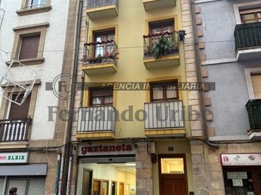 Appartamento con balcone in vendita a Goienkalea
