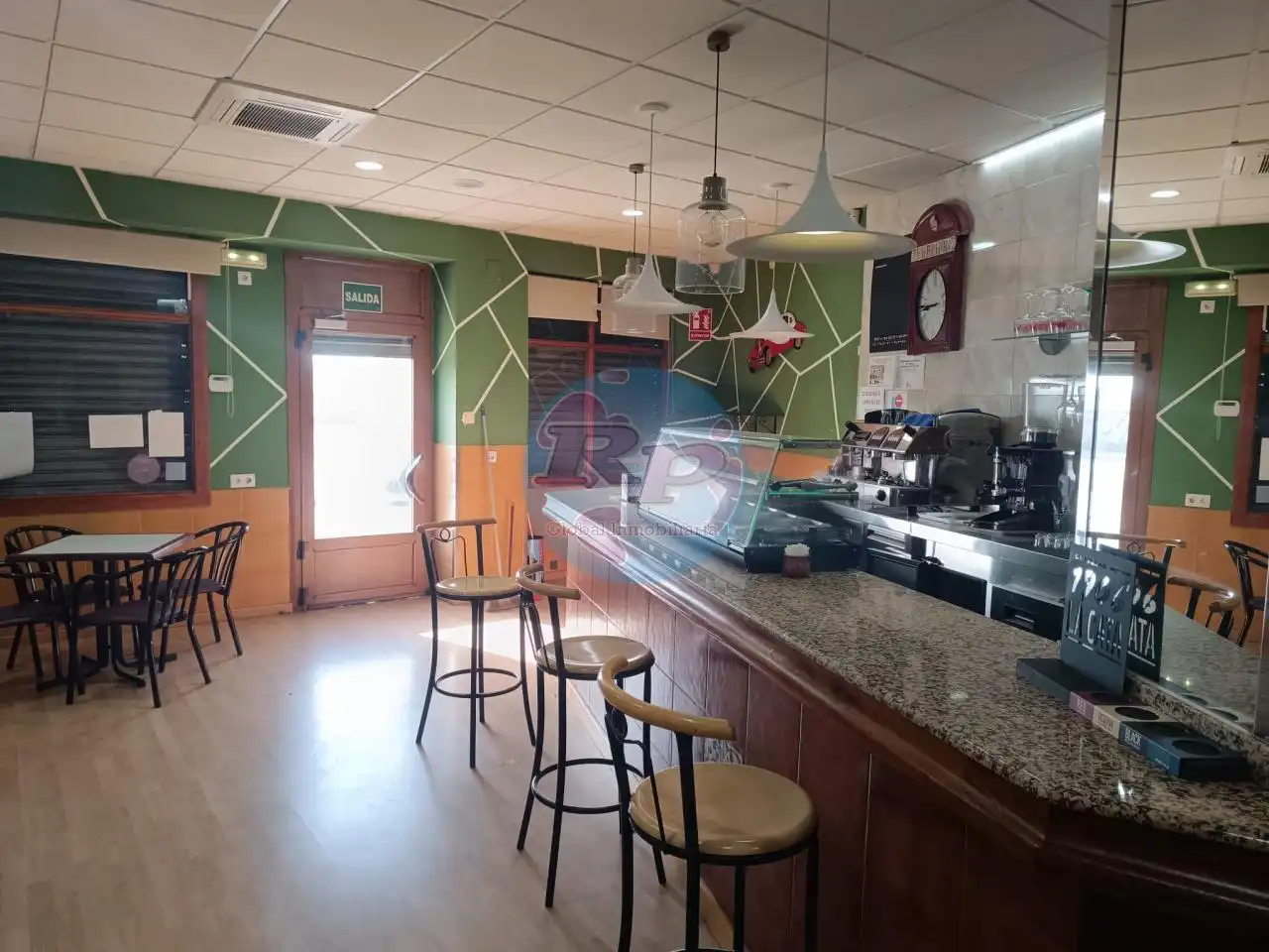 Local comercial en venda a Armunia, imagen 3