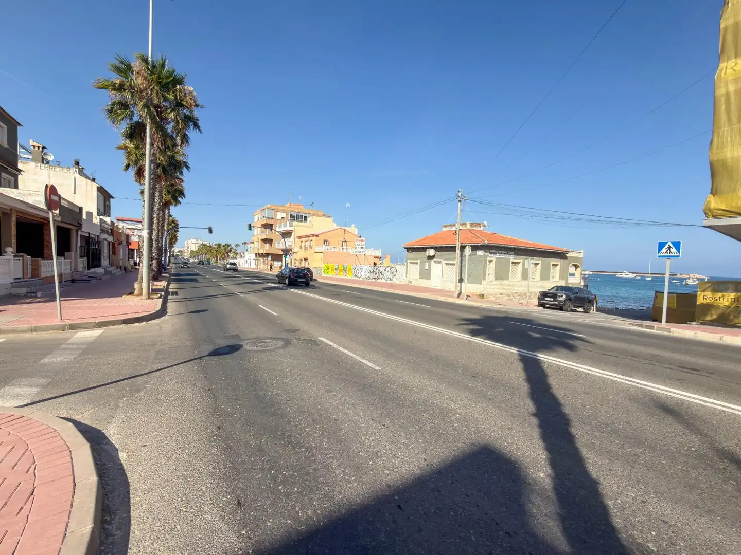 Vista exterior de Dúplex en venda en Torrevieja amb Terrassa, Moblat i Balcó