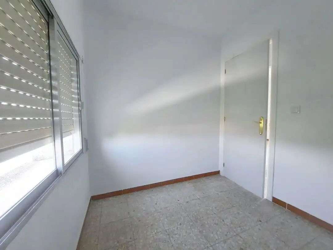 Bedroom of Flat for sale in Escalona  with Terrace