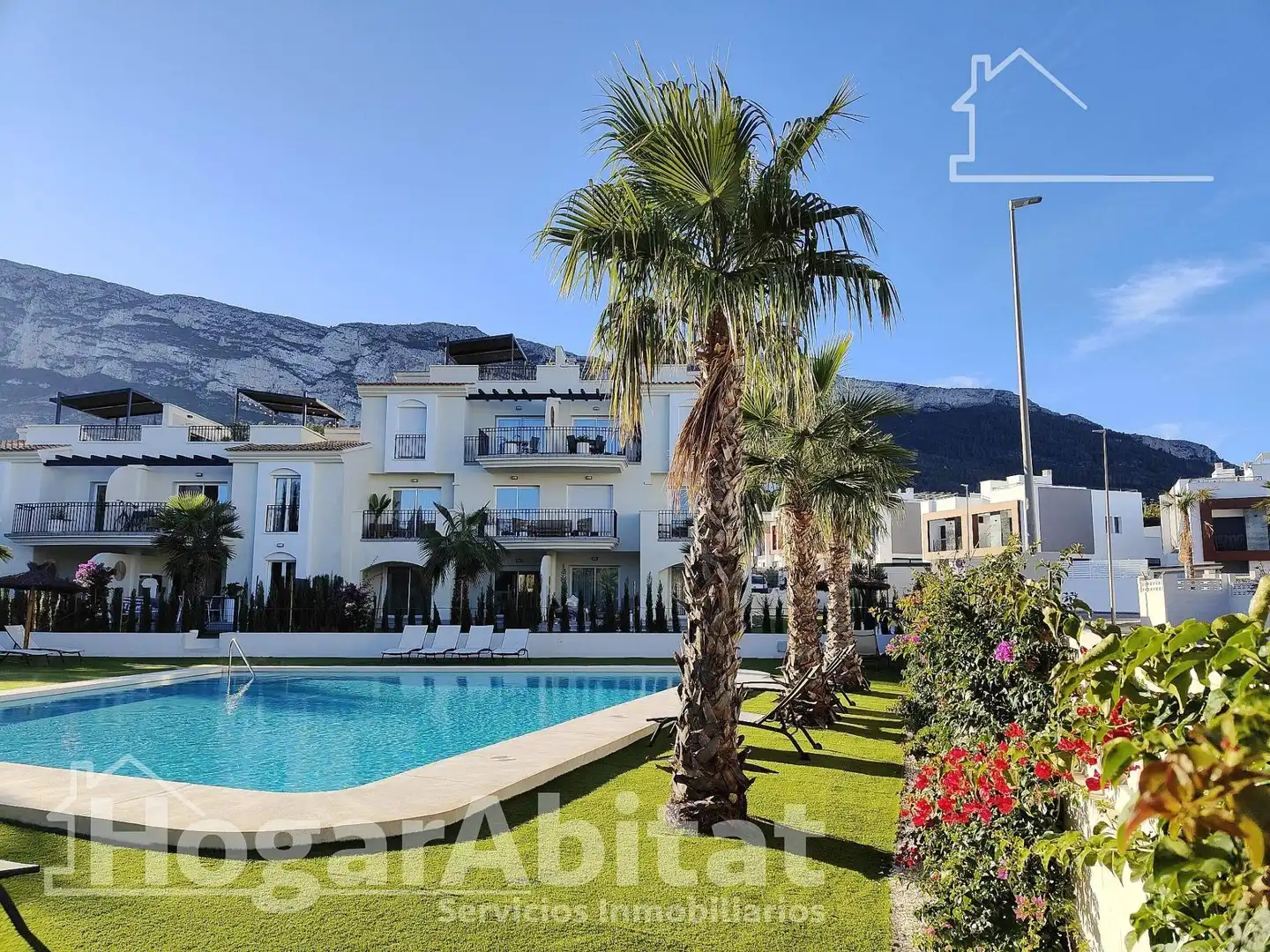 Penthouse mit Pool zum Verkauf in Carrer ALBORCER