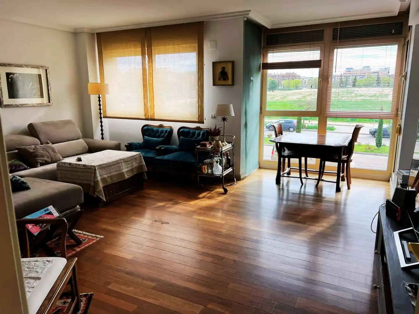 Sala de estar de Piso en venta en  Madrid Capital con Aire acondicionado, Calefacción y Parquet