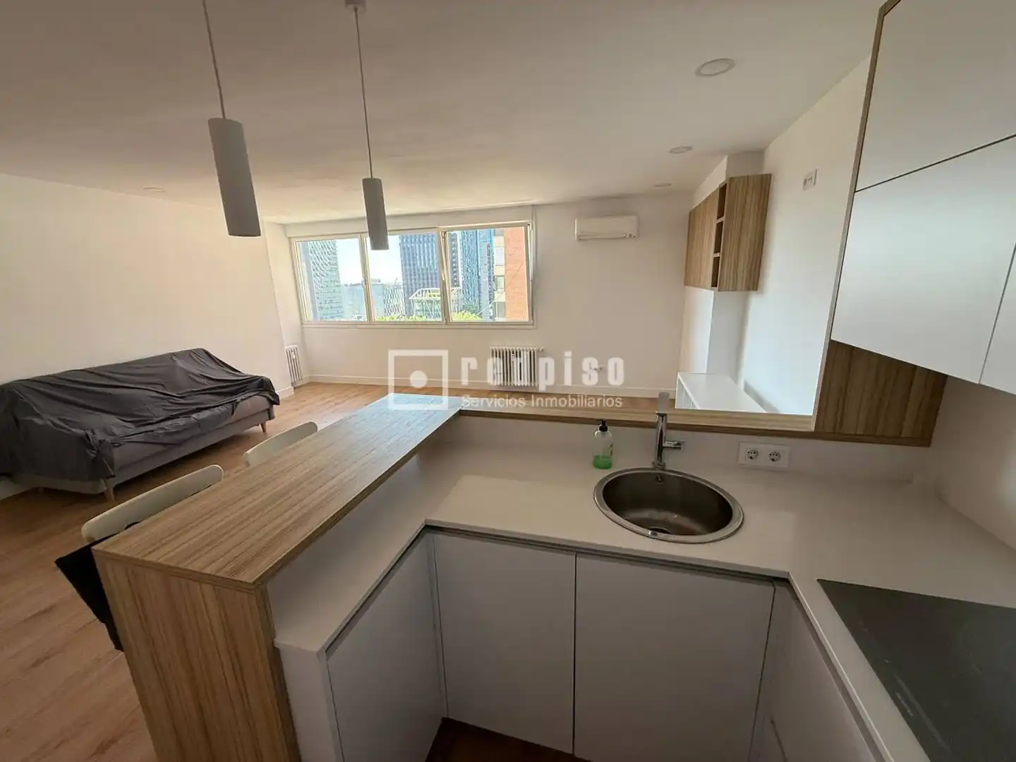 Loft zur Miete in Madrid mit Klimaanlage