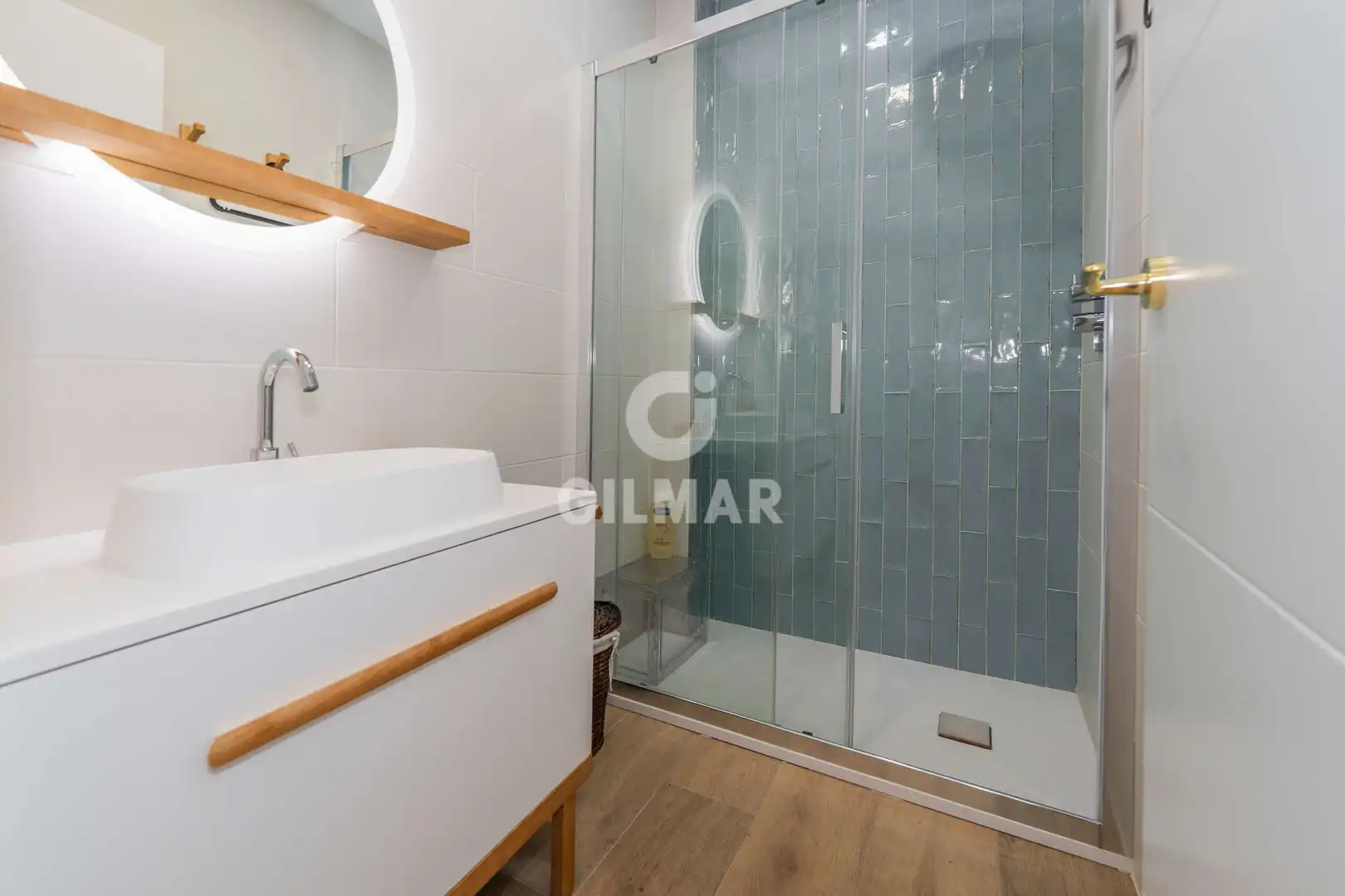 Bathroom of Houses for sale in Pozuelo de Alarcón  with Heating, Private garden and Swimming Pool