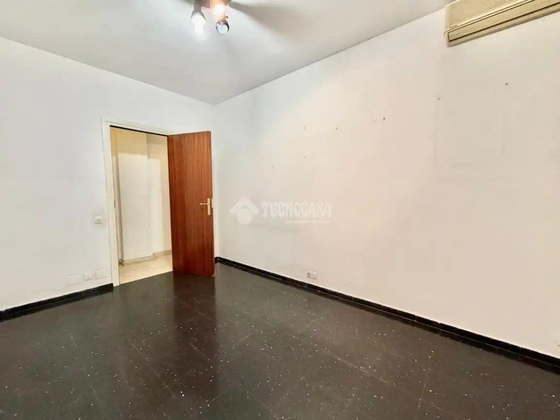 Piso en venta en Barcelona con Aire acondicionado y Balcón