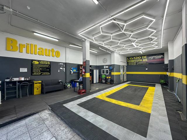 Local comercial en Alquiler en San Antón