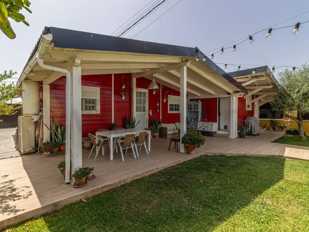Casa en venda a Caballero Bonald - San José Obrero - Guadalcacín, imagen 4