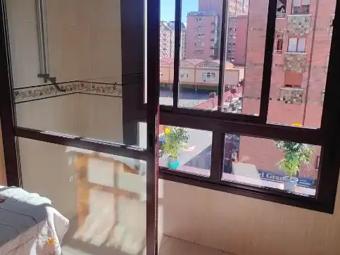 Flat for rent in Calle de María Neira, 29, La Ería