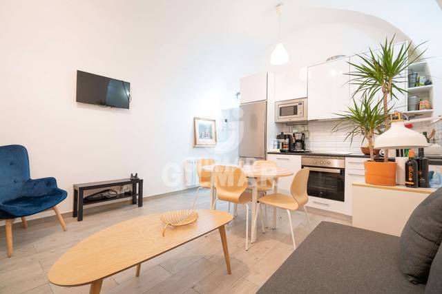 Piso en Venta en Cortes - Huertas