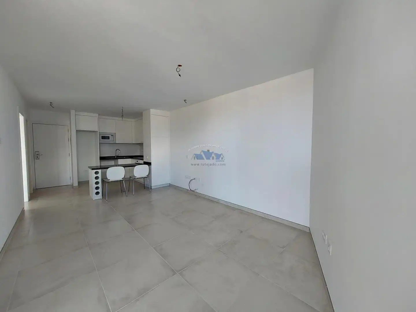 Sala de estar de Piso en venta en Arona con Piscina comunitaria
